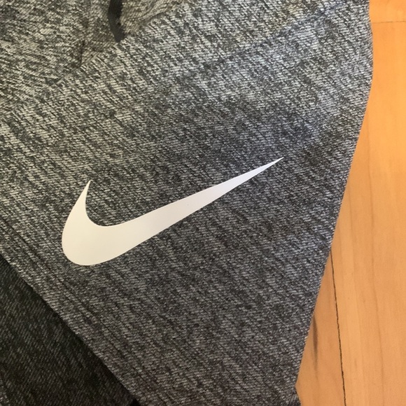 Nike shorts - Picture 2 of 3